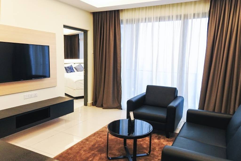 hotel-img
