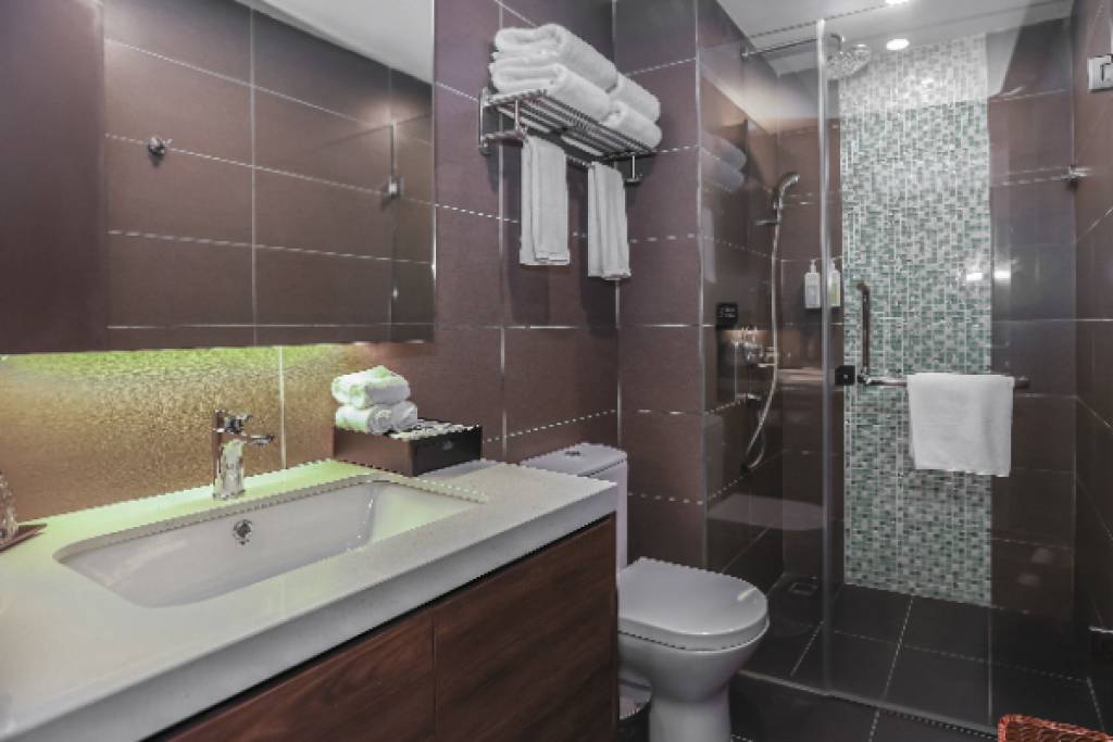 hotel-img