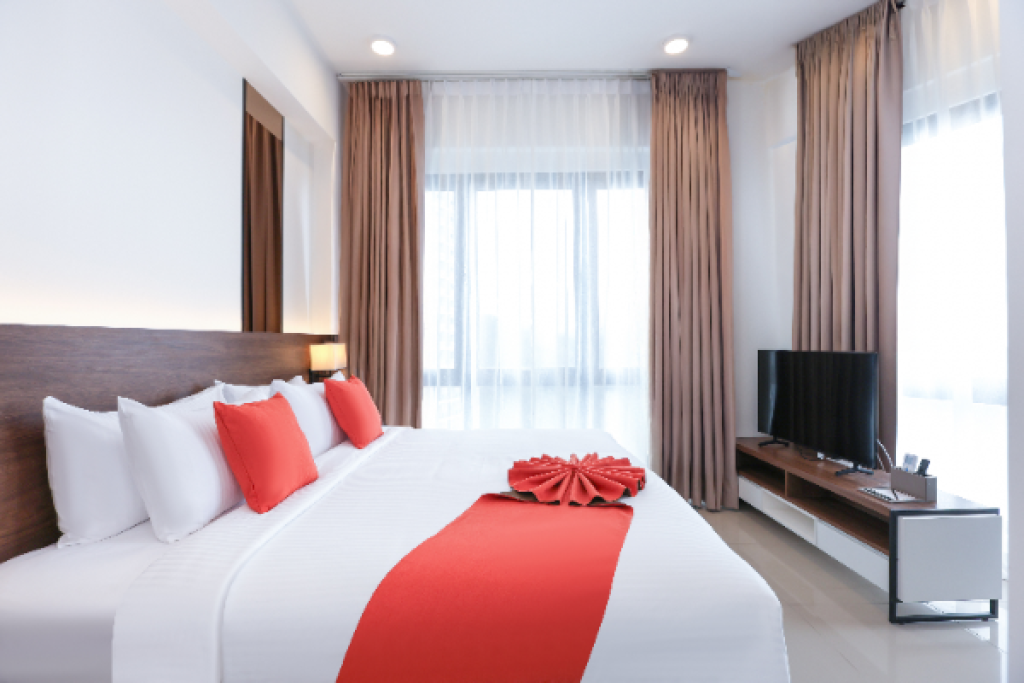 hotel-img