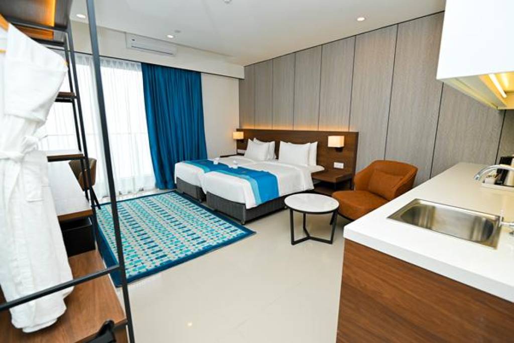 hotel-img