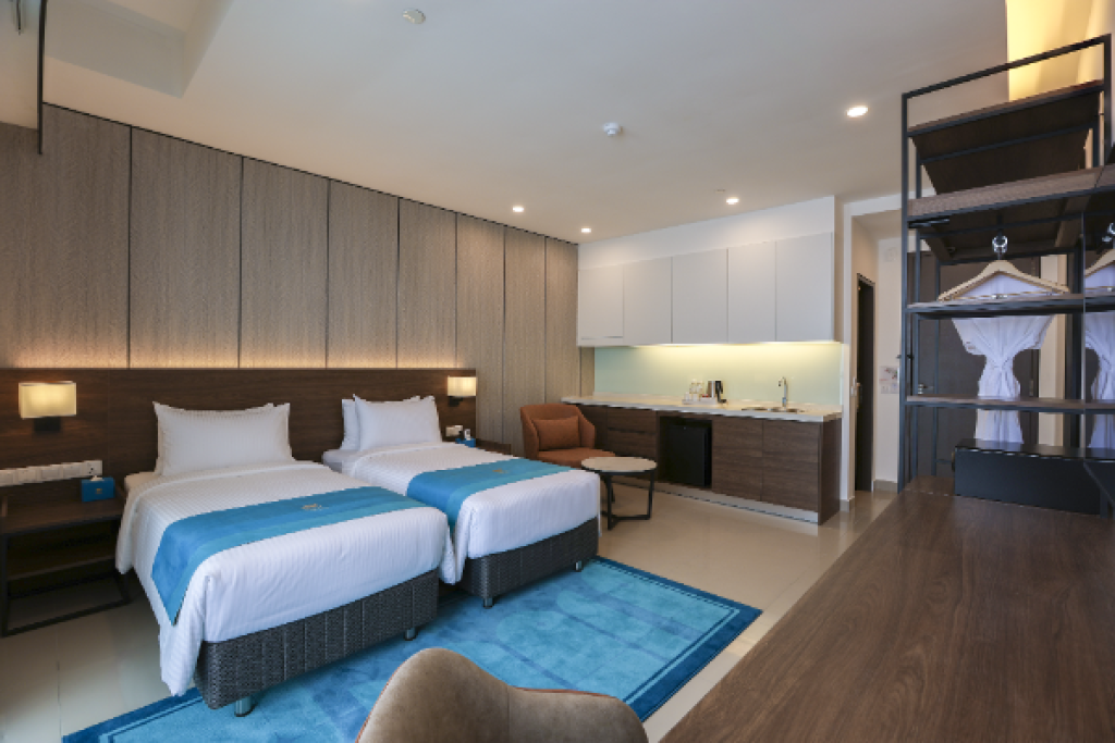 hotel-img
